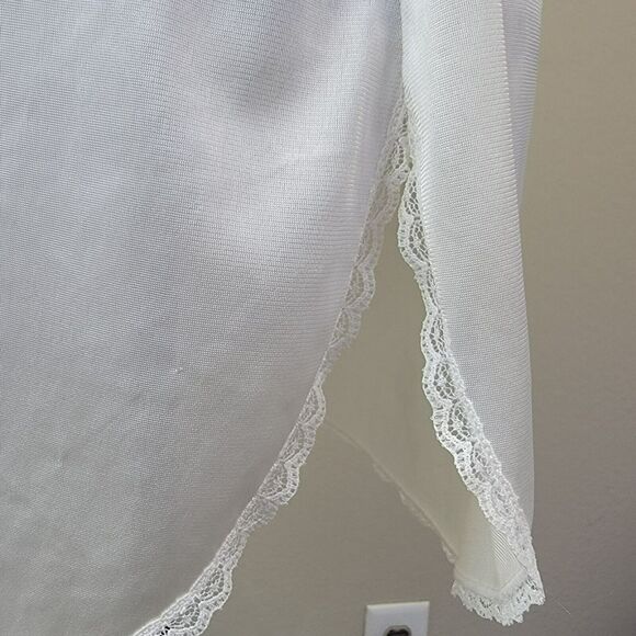 VTG 90s Vassarette Cream Half Slip Skirt Womens Sz S Lace Trim‎ Slit Sheer Mini - Picture 3 of 6